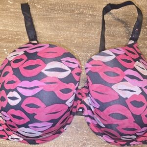 Victoria's Secret Pink and Black Lip Print Bra